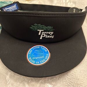 Torrey Pines Mens Performance Tour Visor - NWT
